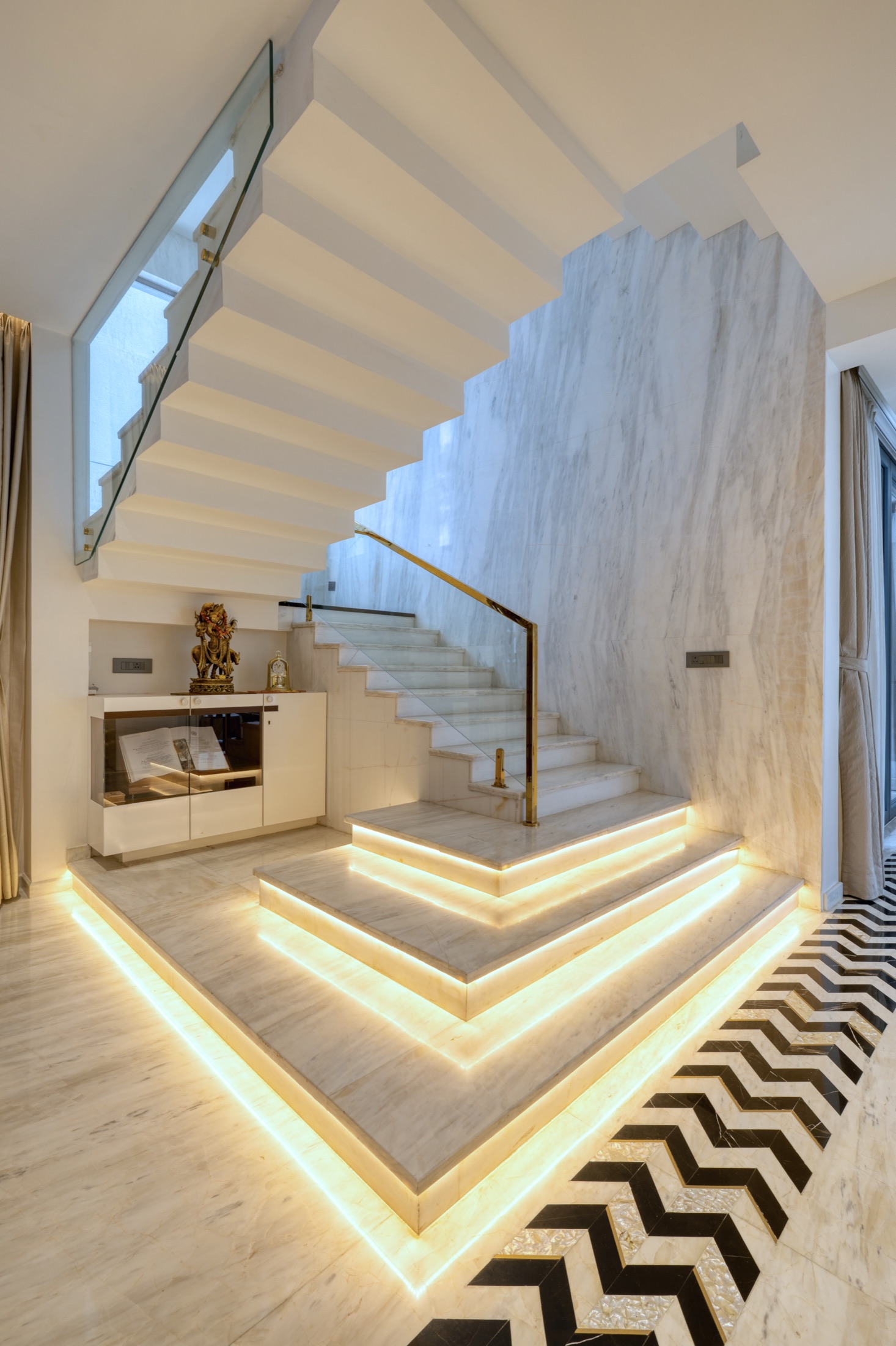 Modi Villa sculptural marble staircase